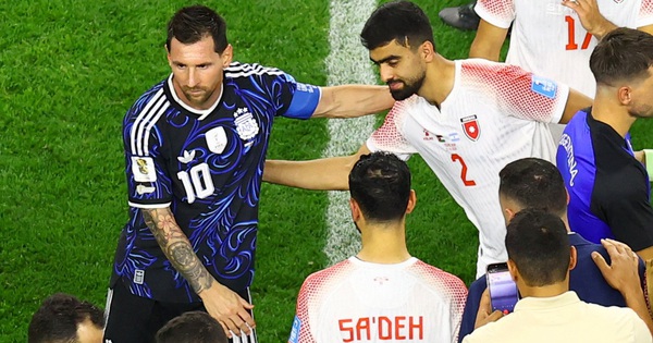 Cầu thủ Jordan khoe ảnh bên Messi dù thua Argentina: Dấu ấn GOAT tại World Cup 2026 - hình ảnh - vipnohu90.com Cầu thủ Jordan khoe ảnh bên Messi dù thua Argentina: Dấu ấn GOAT tại World Cup 2026 - hình ảnh - vipnohu90.com