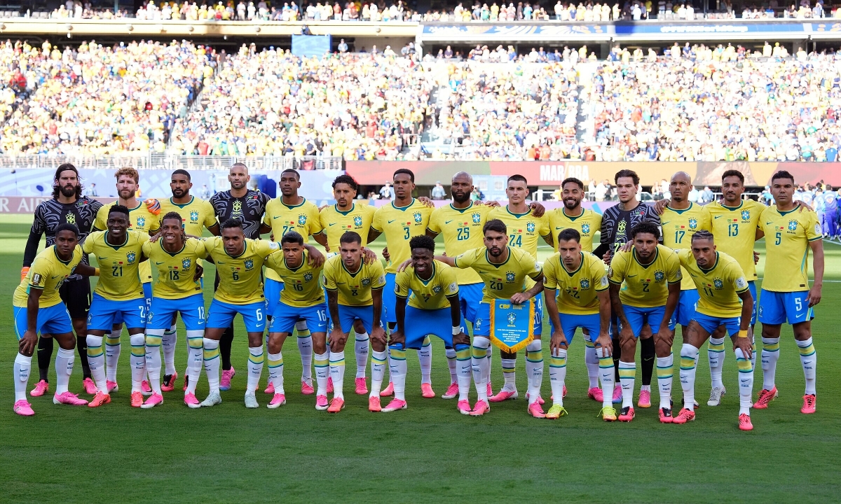 NOHU90 Cược Bóng Đá: Vì Sao Giày Hồng Trở Thành Xu Hướng Tại World Cup 2026? - hình ảnh - vipnohu90.com