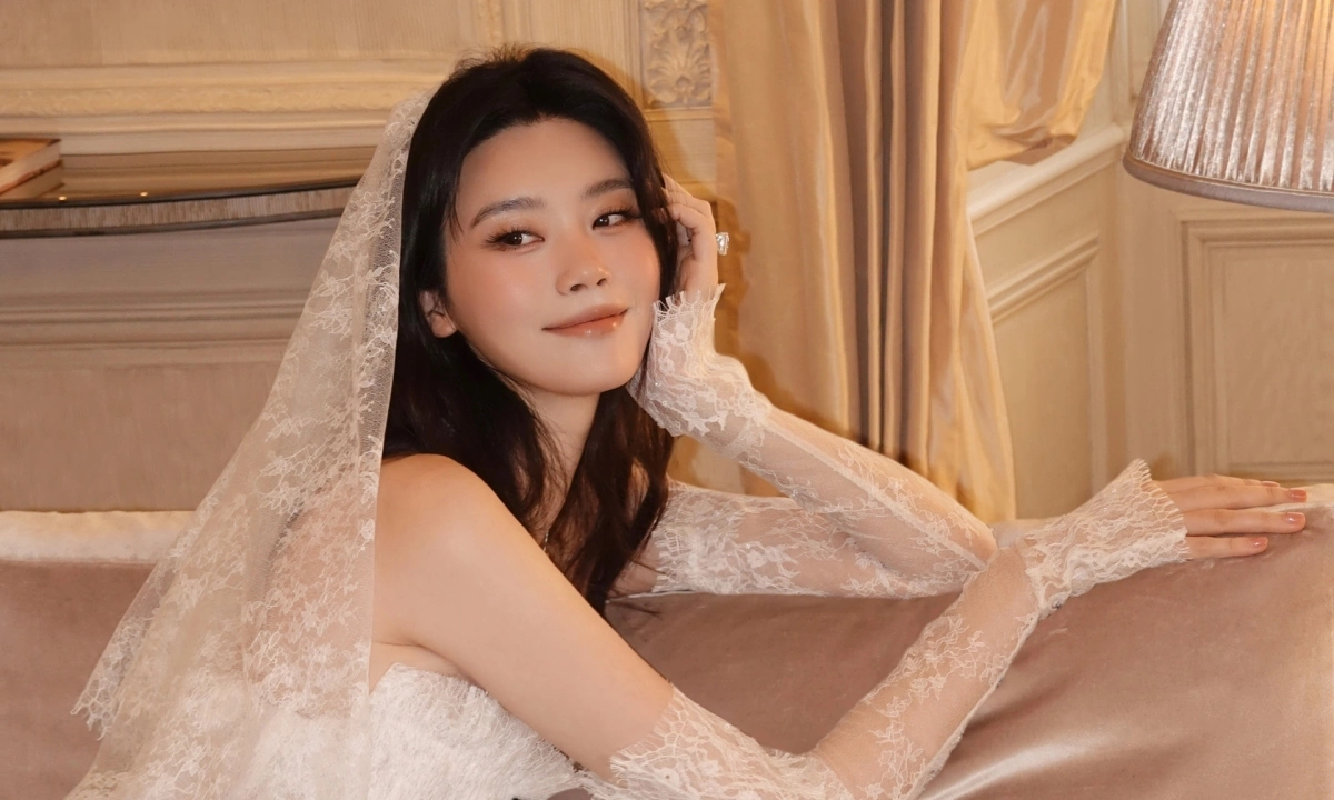 NOHU90 Baccarat và sức hút từ đám cưới sao: Hề Mộng Dao diện váy cưới Việt - hình ảnh - vipnohu90.com