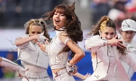 Lisa khuấy động lễ khai mạc World Cup 2026 với màn trình diễn bốc lửa - hình ảnh - vipnohu90.com