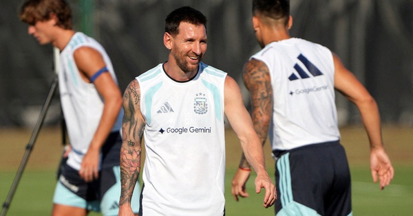Messi mừng sinh nhật tuổi 39, sẵn sàng ra sân trận Jordan: ‘Cảm ơn đất nước tôi’ - hình ảnh - vipnohu90.com Messi mừng sinh nhật tuổi 39, sẵn sàng ra sân trận Jordan: ‘Cảm ơn đất nước tôi’ - hình ảnh - vipnohu90.com