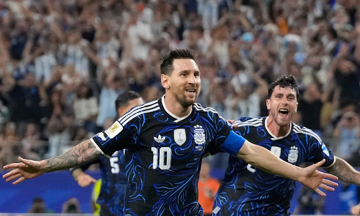 Vì sao World Cup có 32 đội nhưng vẫn gọi là vòng 1/16? Giải mã cách đặt tên vòng đấu loại trực tiếp - hình ảnh - vipnohu90.com Vì sao World Cup có 32 đội nhưng vẫn gọi là vòng 1/16? Giải mã cách đặt tên vòng đấu loại trực tiếp - hình ảnh - vipnohu90.com
