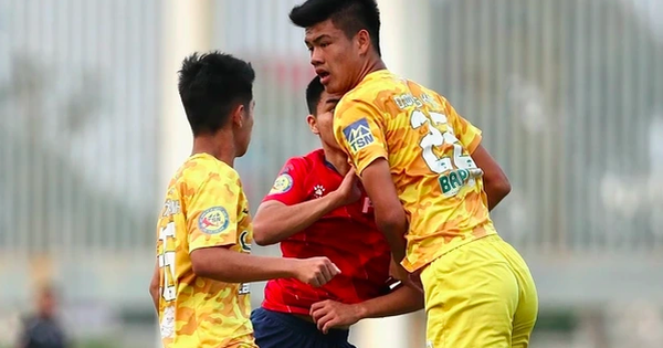 Trung vệ 1,95 m của HAGL sẽ không thất thế ở đội tuyển Việt Nam, bởi loạt lý do này…: góc nhìn mới cho người chơi Việt - hình ảnh - vipnohu90.com Trung vệ 1,95 m của HAGL sẽ không thất thế ở đội tuyển Việt Nam, bởi loạt lý do này…: góc nhìn mới cho người chơi Việt - hình ảnh - vipnohu90.com
