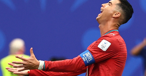 Đến lúc Ronaldo nên ngồi dự bị? - hình ảnh - vipnohu90.com