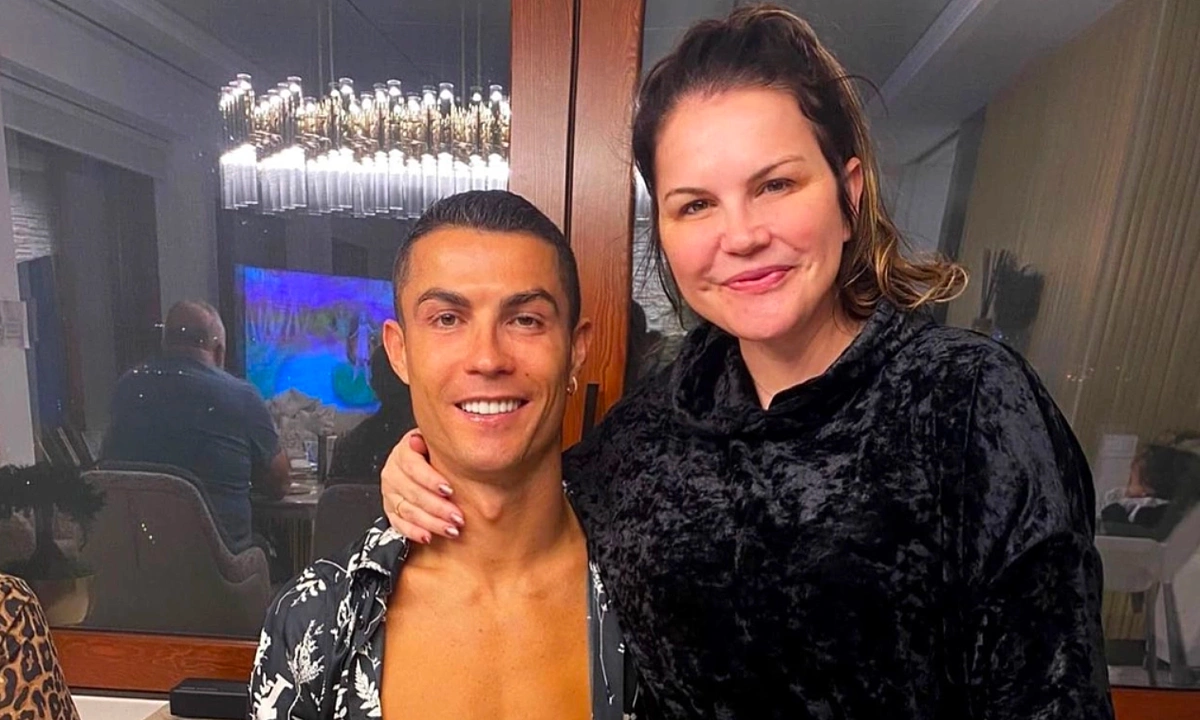 Chị gái Ronaldo chê Bồ Đào Nha đá dưới sức tại World Cup 2026 - hình ảnh - vipnohu90.com Chị gái Ronaldo chê Bồ Đào Nha đá dưới sức tại World Cup 2026 - hình ảnh - vipnohu90.com