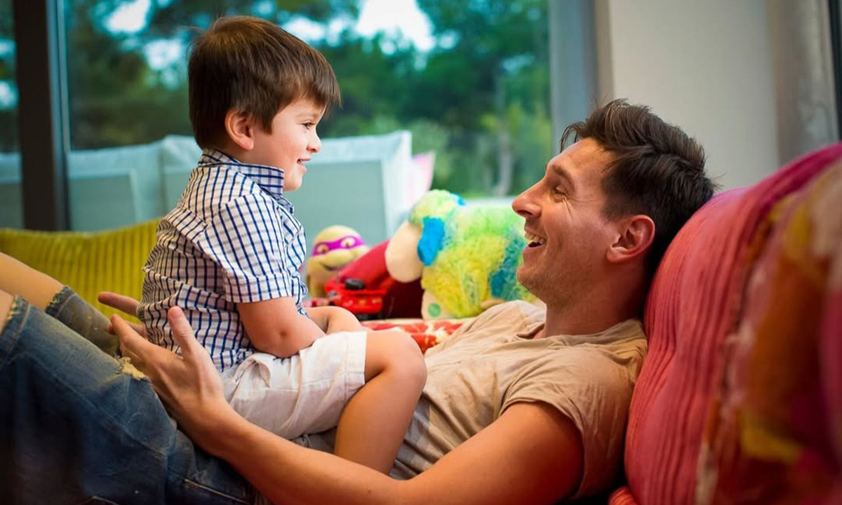 Vợ Messi xúc động chia sẻ kỷ niệm tuổi thơ của chồng nhân dịp sinh nhật - hình ảnh - vipnohu90.com Vợ Messi xúc động chia sẻ kỷ niệm tuổi thơ của chồng nhân dịp sinh nhật - hình ảnh - vipnohu90.com