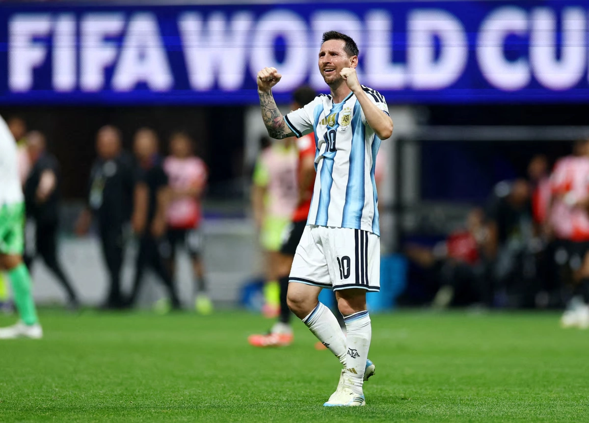 Capello: ‘Chúng ta phải lấy làm biết ơn Messi’: góc nhìn mới cho người chơi Việt - hình ảnh - vipnohu90.com Capello: ‘Chúng ta phải lấy làm biết ơn Messi’: góc nhìn mới cho người chơi Việt - hình ảnh - vipnohu90.com
