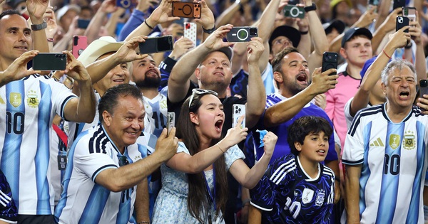 Messi trở về ‘nhà’ trước trận Cabo Verde: Cơn sốt tại Miami và cơ hội theo dõi cùng App NOHU90 - hình ảnh - vipnohu90.com Messi trở về ‘nhà’ trước trận Cabo Verde: Cơn sốt tại Miami và cơ hội theo dõi cùng App NOHU90 - hình ảnh - vipnohu90.com