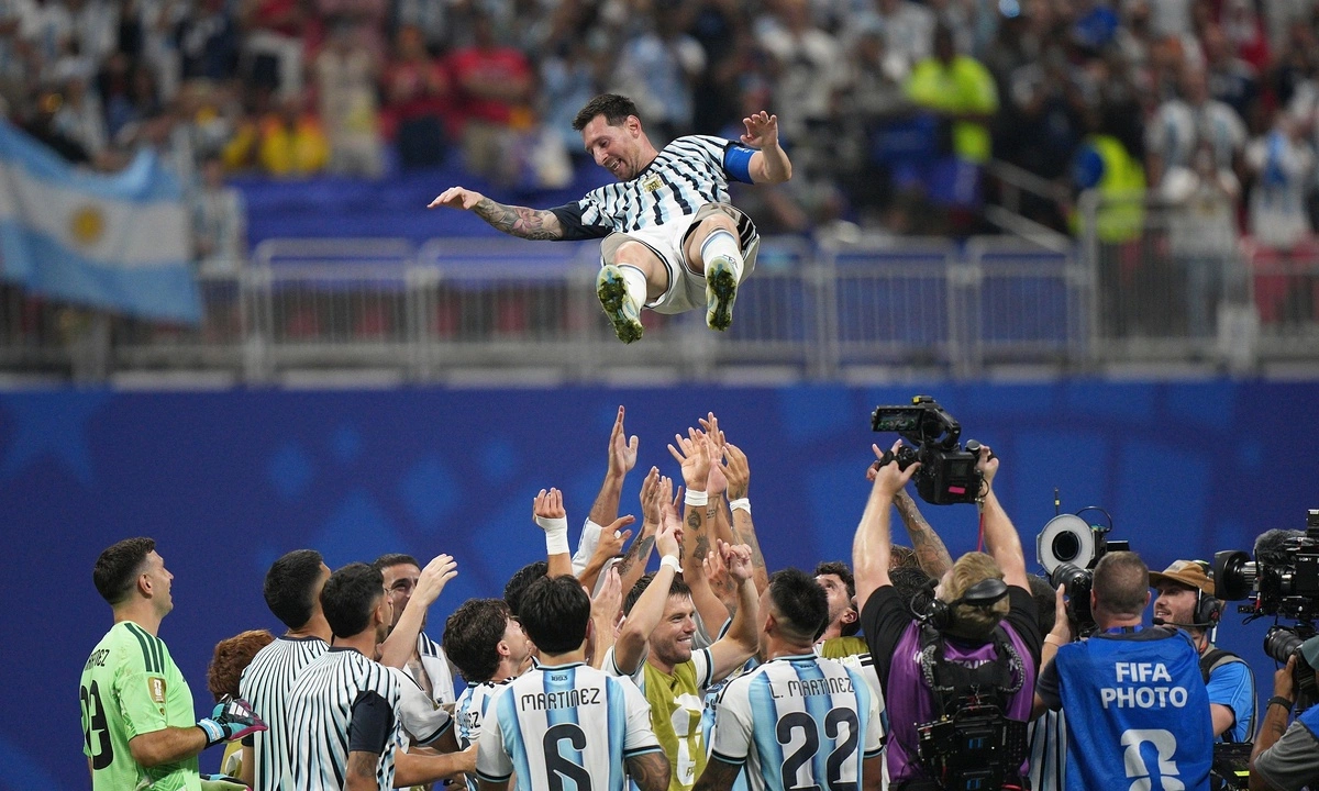 NOHU90 cược thể thao: Messi lập kỷ lục ghi bàn liên tiếp tại World Cup 2026 - hình ảnh - vipnohu90.com NOHU90 cược thể thao: Messi lập kỷ lục ghi bàn liên tiếp tại World Cup 2026 - hình ảnh - vipnohu90.com